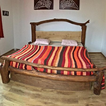 Bike Bistro A Penzion U Vsech Andelu Nove Mesto pod Smrkem Kültér fotó